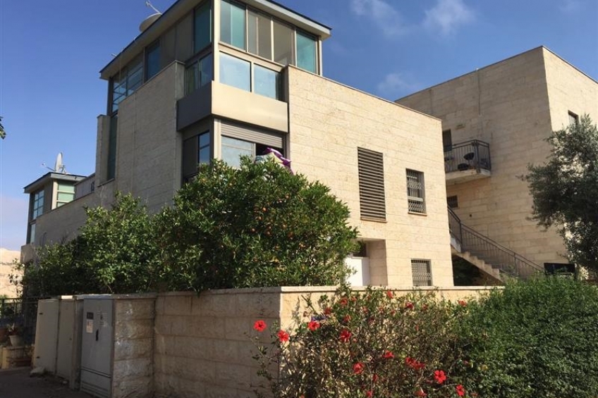  הסיירים - אהרון.jpeg