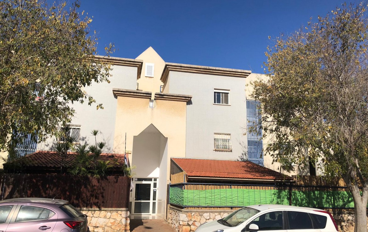 למכירה ברחוב בית הכרם דירת דופלקס 5.5 חדרים